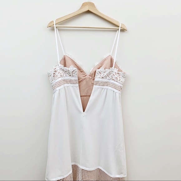 Theory Melaena Elevate Crepe Dress - Picture 3 of 11